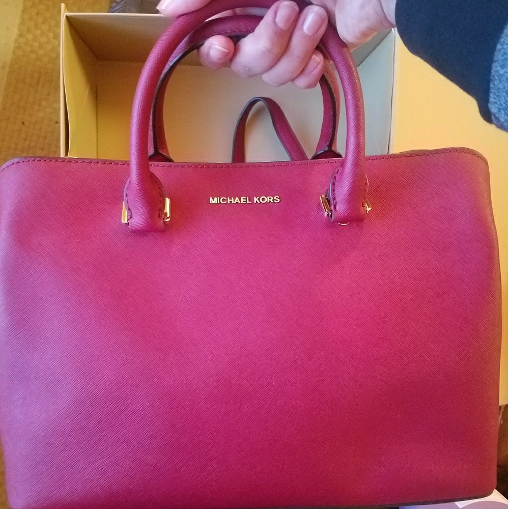 Michael Kors Savannah Cranberry Satchel Handbag